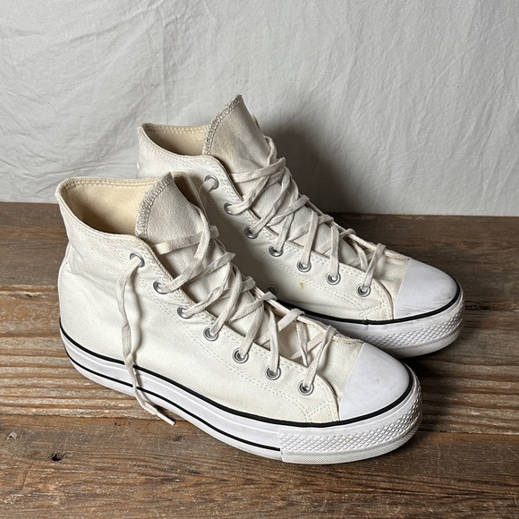 Converse All Stars Shoes - Classic Cream High-Top Sneakers